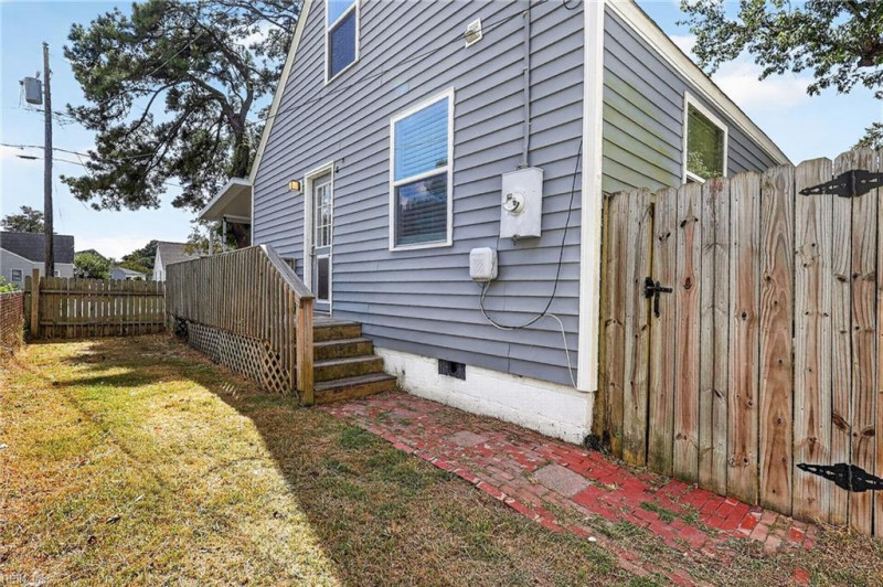Photo 45 of 50 residential for sale in Portsmouth virginia Photo 45 of 50 residential for sale in Portsmouth virginia