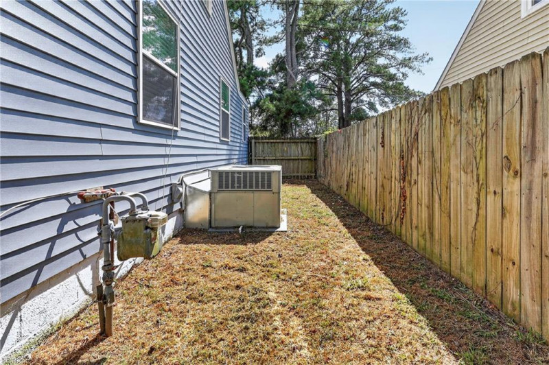 Photo 49 of 50 residential for sale in Portsmouth virginia Photo 49 of 50 residential for sale in Portsmouth virginia