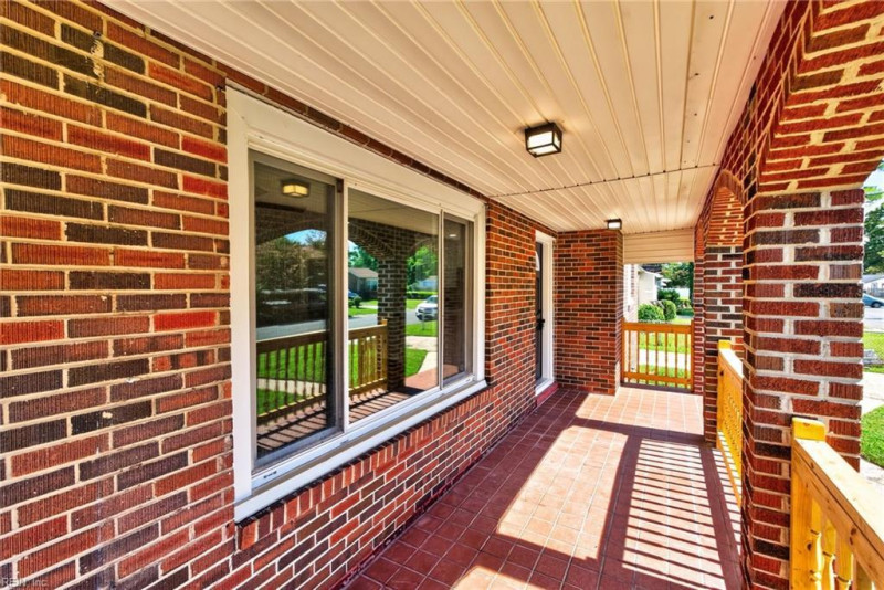 Photo 10 of 40 residential for sale in Chesapeake virginia Photo 10 of 40 residential for sale in Chesapeake virginia