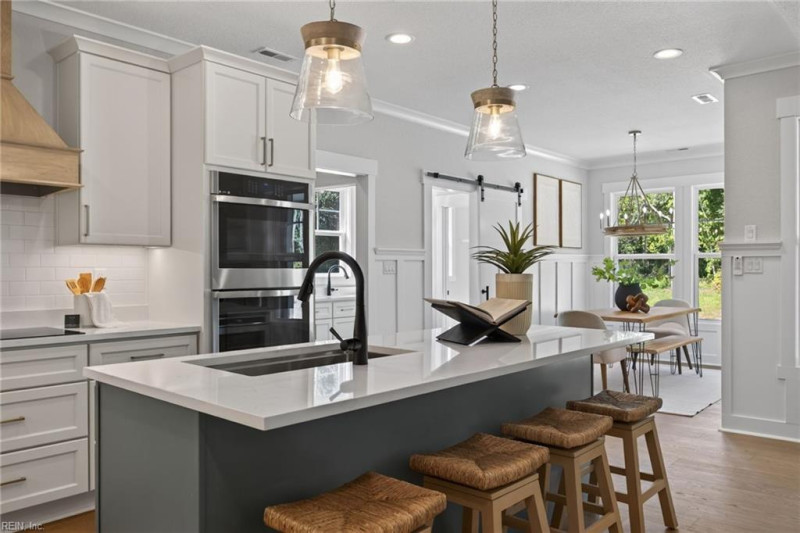 Photo 14 of 45 residential for sale in Chesapeake virginia