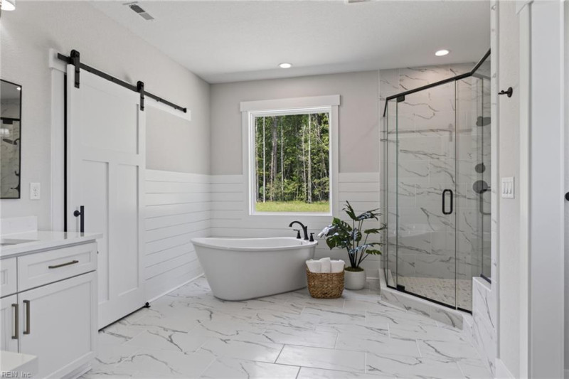 Photo 23 of 45 residential for sale in Chesapeake virginia