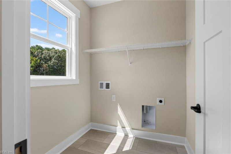 Photo 35 of 45 residential for sale in Chesapeake virginia