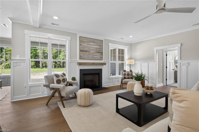 Photo 9 of 45 residential for sale in Chesapeake virginia