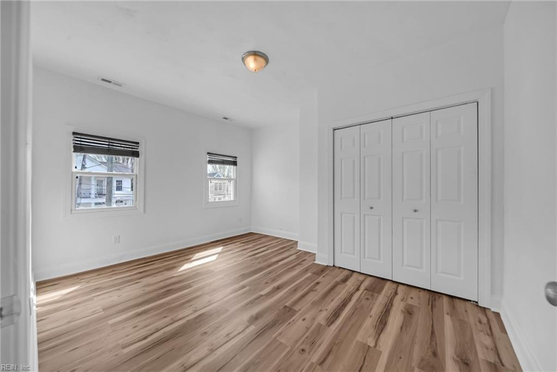 Photo 22 of 47 residential for sale in Norfolk virginia