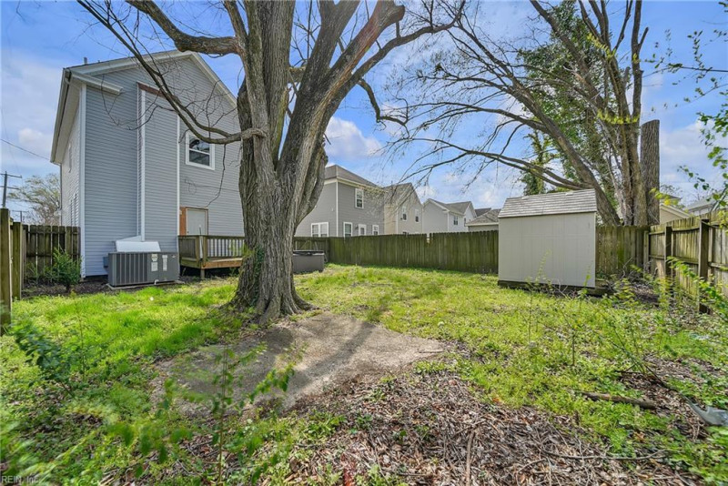 Photo 37 of 47 residential for sale in Norfolk virginia