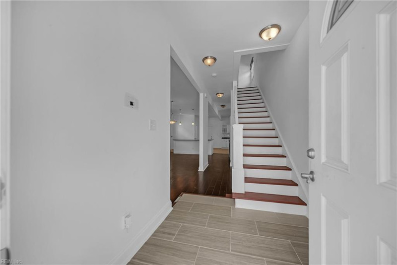 Photo 6 of 47 residential for sale in Norfolk virginia