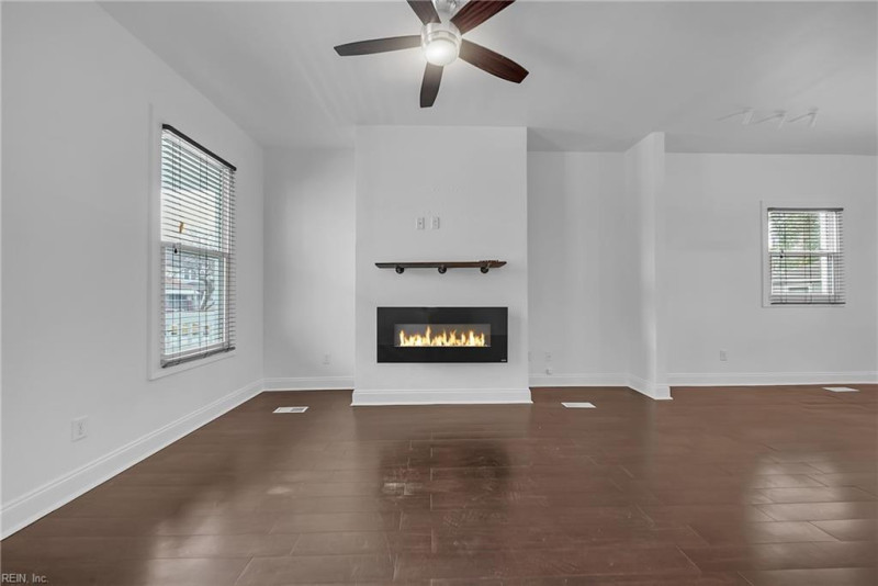 Photo 8 of 47 residential for sale in Norfolk virginia