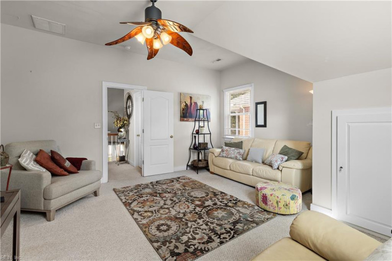 Photo 31 of 43 residential for sale in Chesapeake virginia Photo 31 of 43 residential for sale in Chesapeake virginia