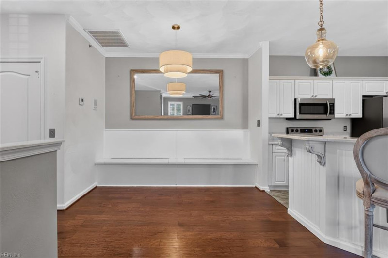 Photo 11 of 50 residential for sale in Virginia Beach virginia