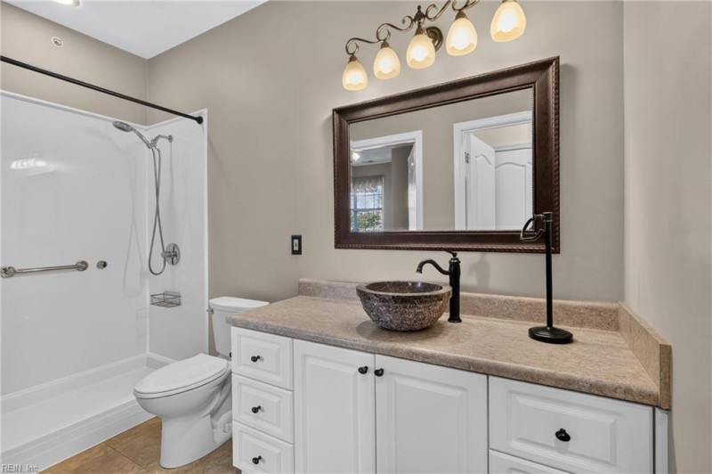 Photo 25 of 50 residential for sale in Virginia Beach virginia