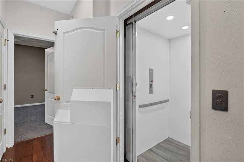 Photo 28 of 50 residential for sale in Virginia Beach virginia