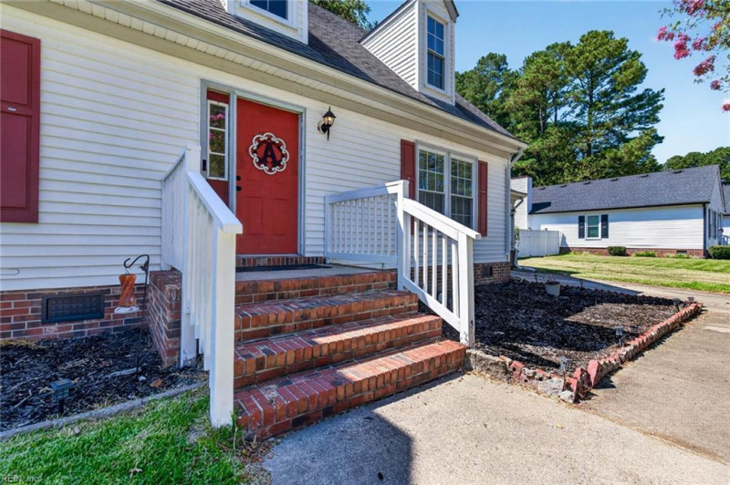 Photo 12 of 49 residential for sale in Suffolk virginia Photo 12 of 49 residential for sale in Suffolk virginia