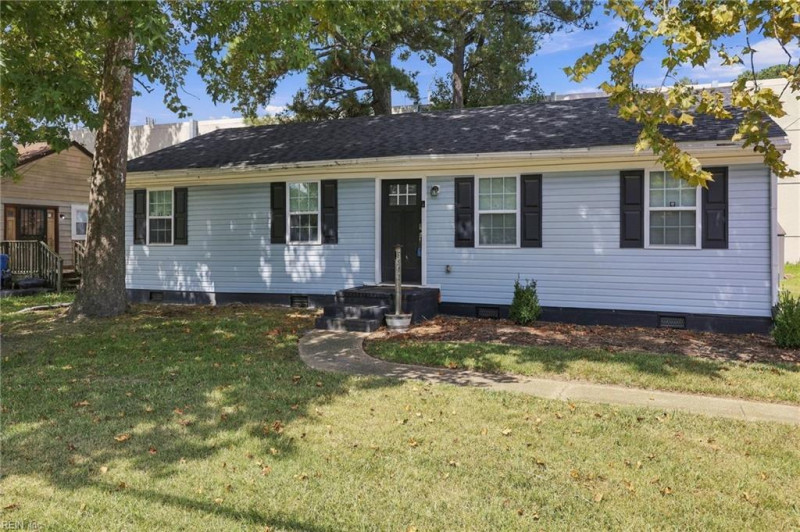 Photo 1 of 35 residential for sale in Chesapeake virginia Photo 1 of 35 residential for sale in Chesapeake virginia