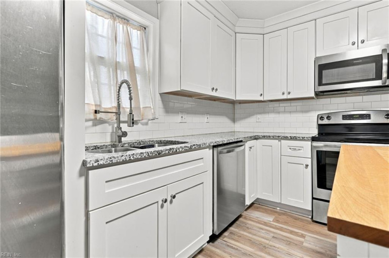Photo 13 of 35 residential for sale in Chesapeake virginia Photo 13 of 35 residential for sale in Chesapeake virginia