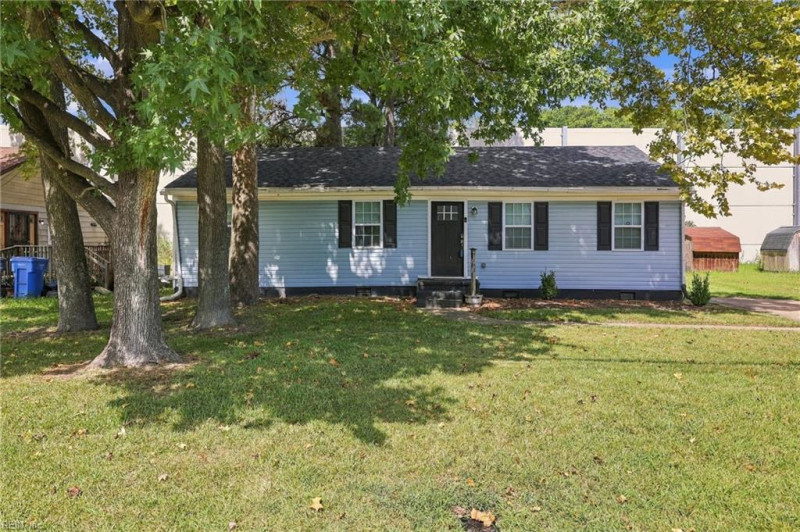 Photo 2 of 35 residential for sale in Chesapeake virginia Photo 2 of 35 residential for sale in Chesapeake virginia