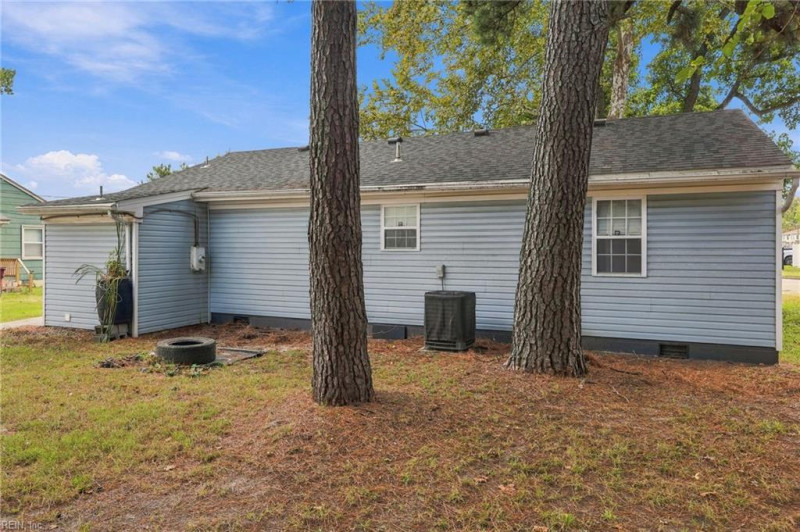 Photo 33 of 35 residential for sale in Chesapeake virginia Photo 33 of 35 residential for sale in Chesapeake virginia