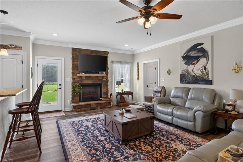 Photo 7 of 50 residential for sale in Suffolk virginia