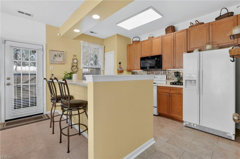 Photo 14 of 38 residential for sale in Chesapeake virginia Photo 14 of 38 residential for sale in Chesapeake virginia