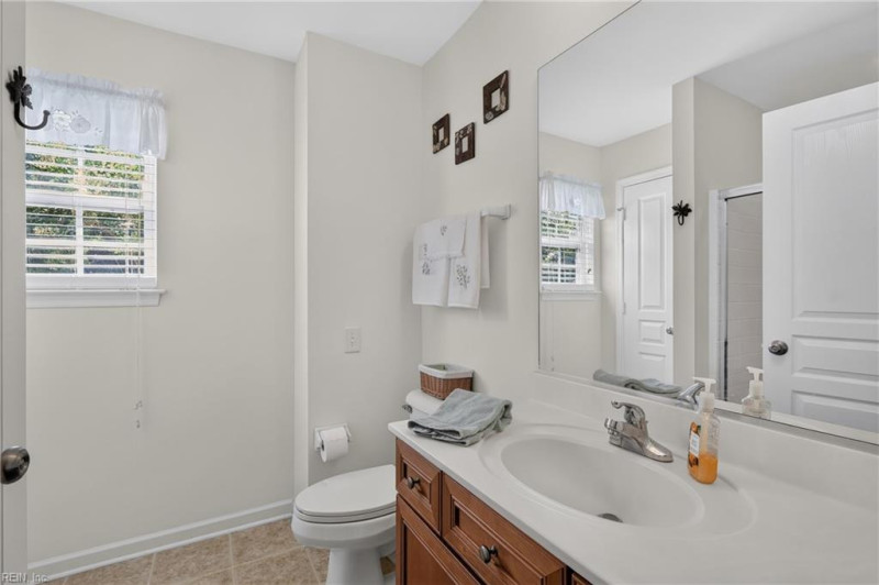 Photo 23 of 38 residential for sale in Chesapeake virginia Photo 23 of 38 residential for sale in Chesapeake virginia