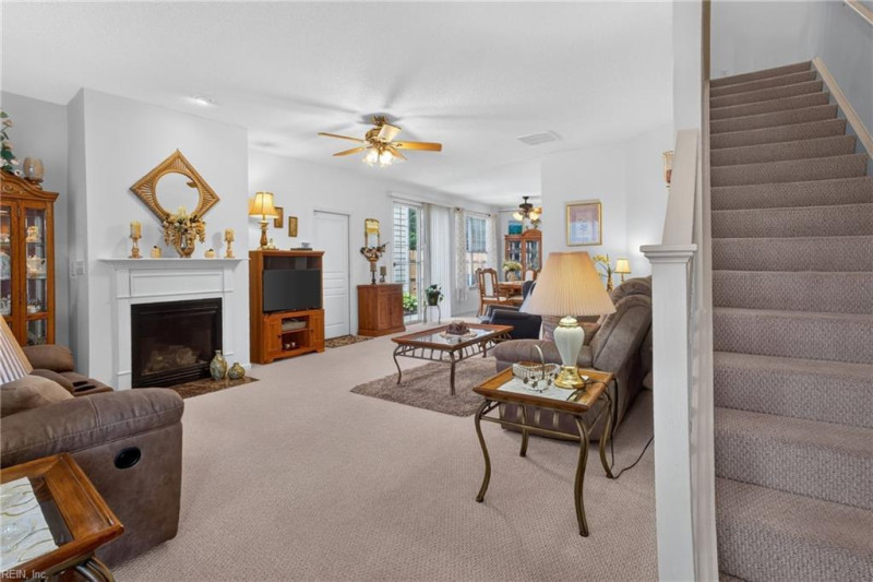 Photo 7 of 38 residential for sale in Chesapeake virginia Photo 7 of 38 residential for sale in Chesapeake virginia
