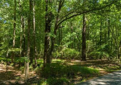 6 Harris Creek Road, Hampton, VA 23669