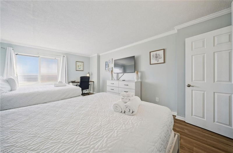 Photo 13 of 50 residential for sale in Virginia Beach virginia