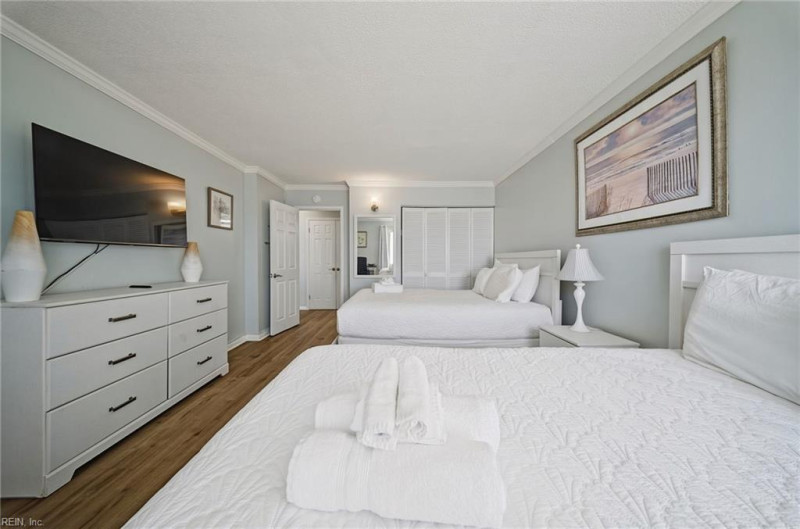 Photo 14 of 50 residential for sale in Virginia Beach virginia
