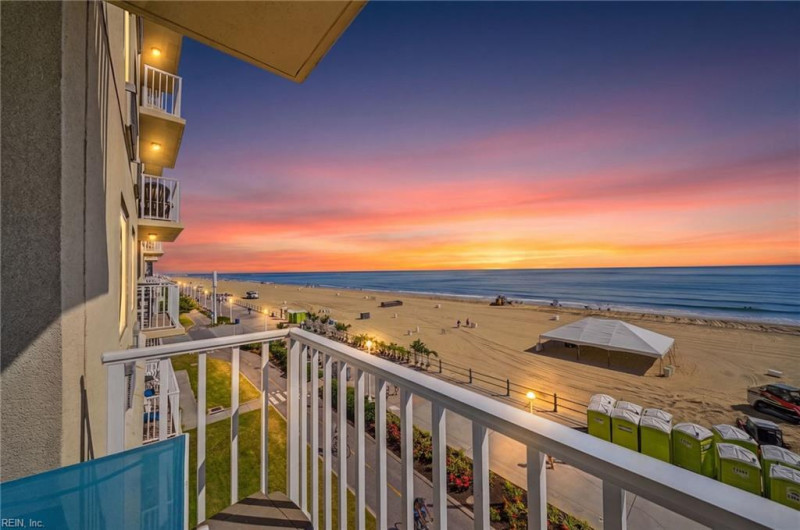 Photo 2 of 50 residential for sale in Virginia Beach virginia