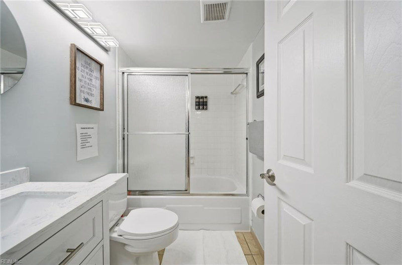 Photo 20 of 50 residential for sale in Virginia Beach virginia