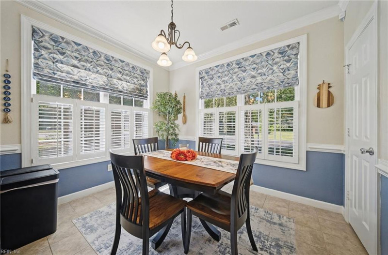 Photo 14 of 49 residential for sale in Virginia Beach virginia