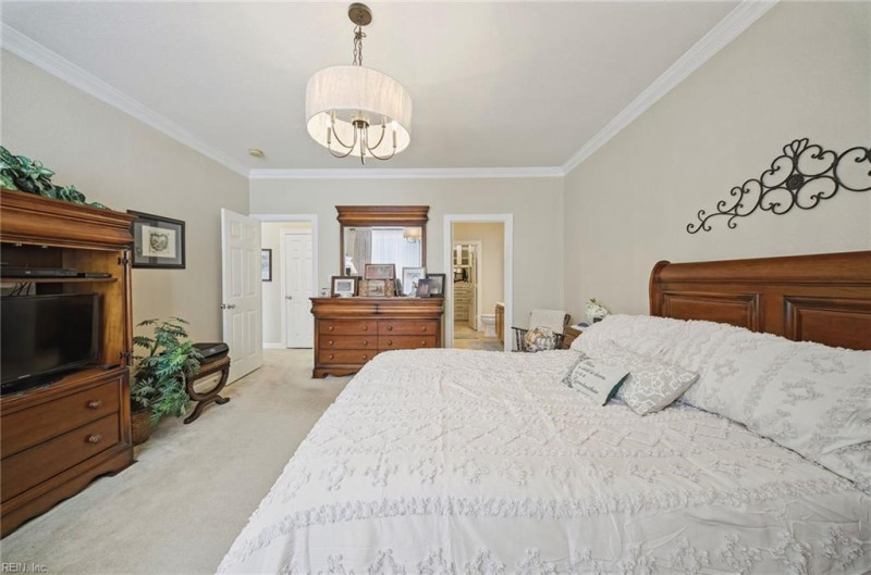 Photo 17 of 49 residential for sale in Virginia Beach virginia