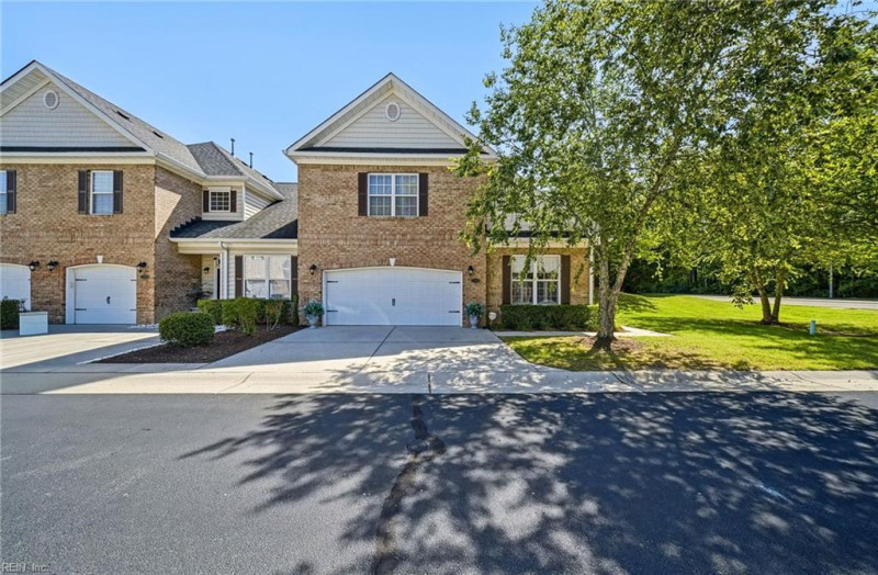 Photo 2 of 49 residential for sale in Virginia Beach virginia