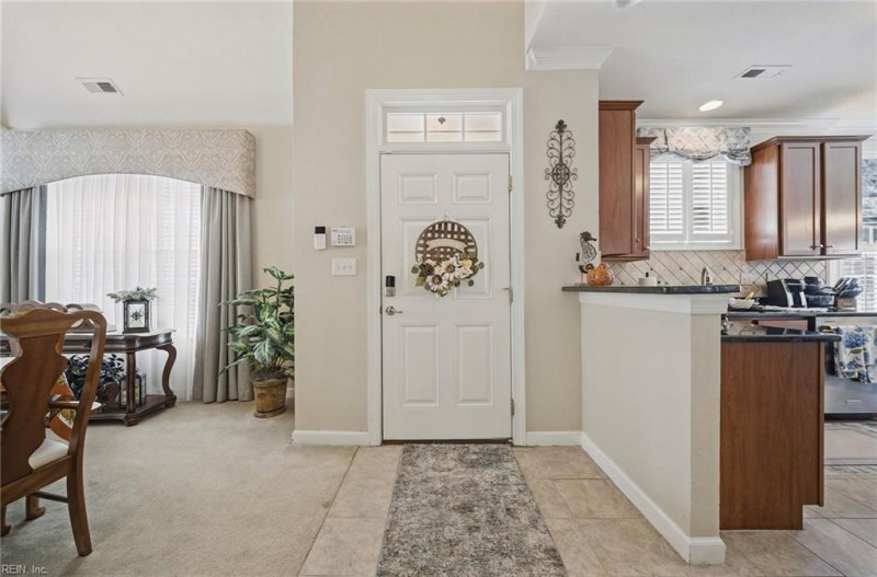 Photo 4 of 49 residential for sale in Virginia Beach virginia