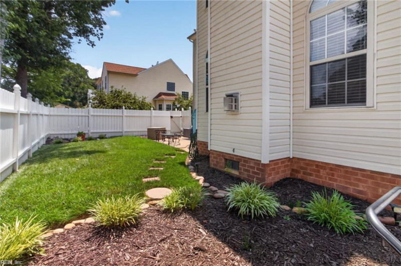 Photo 46 of 50 residential for sale in Chesapeake virginia Photo 46 of 50 residential for sale in Chesapeake virginia