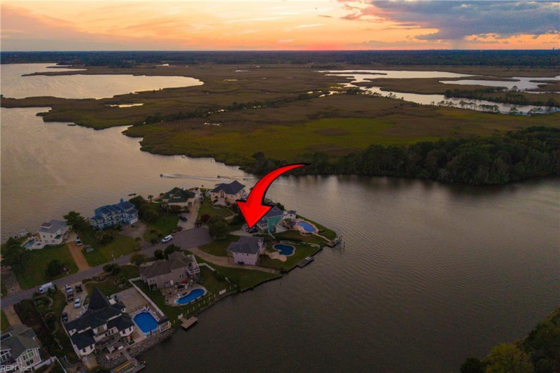 Photo 14 of 48 residential for sale in Virginia Beach virginia