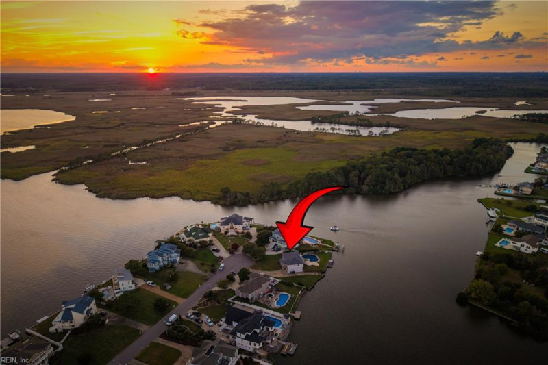 Photo 16 of 48 residential for sale in Virginia Beach virginia