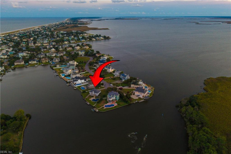 Photo 20 of 48 residential for sale in Virginia Beach virginia
