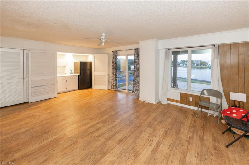 Photo 31 of 48 residential for sale in Virginia Beach virginia