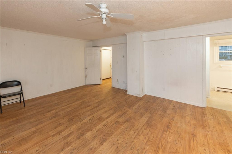 Photo 33 of 48 residential for sale in Virginia Beach virginia