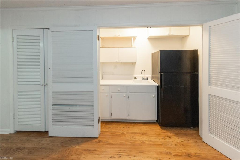 Photo 34 of 48 residential for sale in Virginia Beach virginia