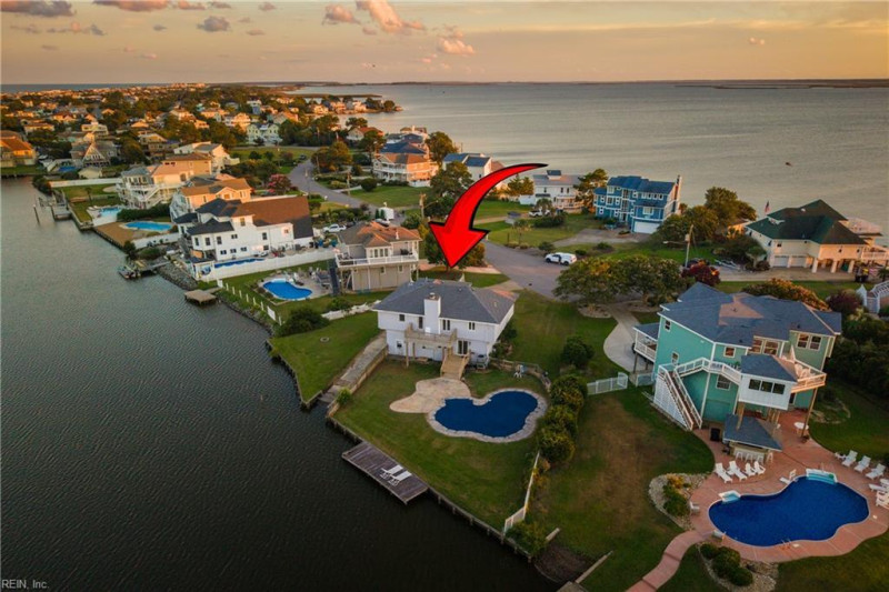 Photo 6 of 48 residential for sale in Virginia Beach virginia