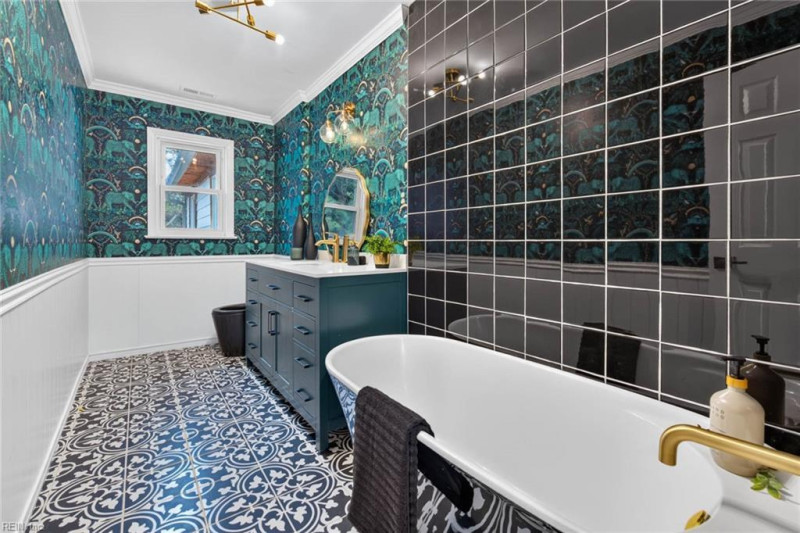 Photo 27 of 48 residential for sale in Virginia Beach virginia