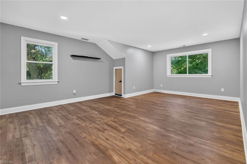 Photo 31 of 48 residential for sale in Virginia Beach virginia