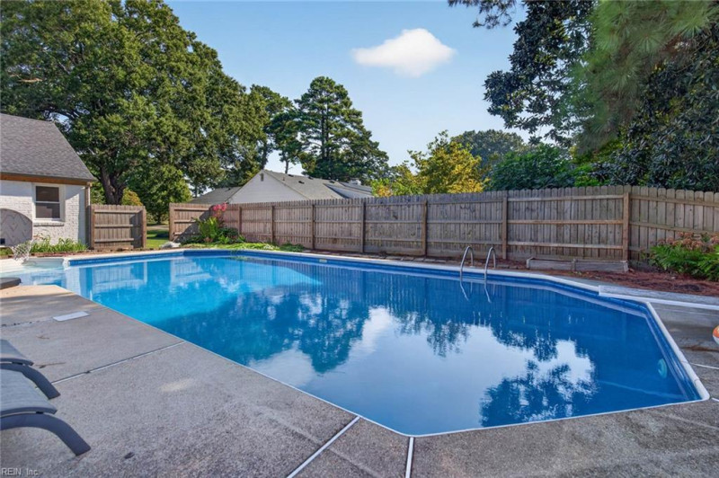 Photo 45 of 48 residential for sale in Virginia Beach virginia