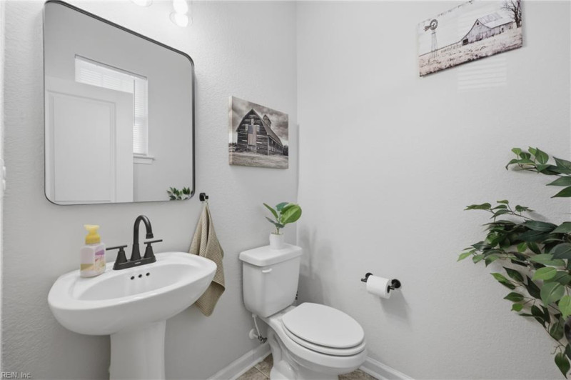 Photo 32 of 40 residential for sale in Isle of Wight County virginia Photo 32 of 40 residential for sale in Isle of Wight County virginia
