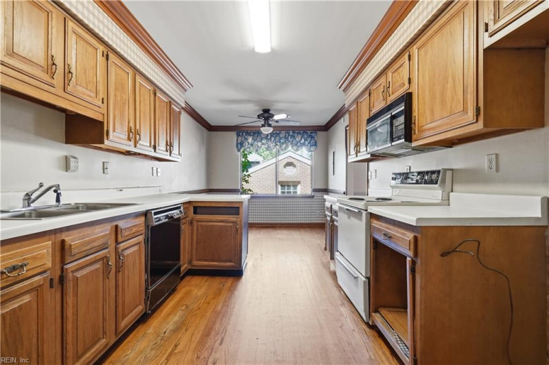 Photo 13 of 35 residential for sale in Norfolk virginia Photo 13 of 35 residential for sale in Norfolk virginia