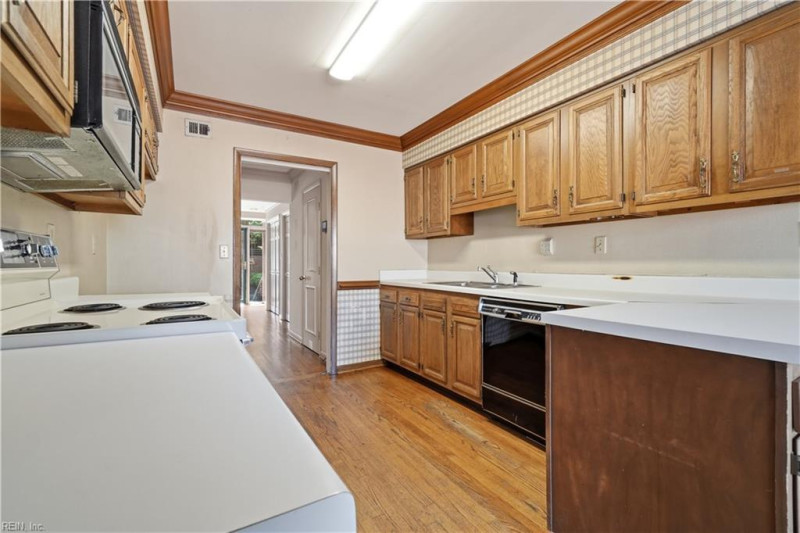 Photo 15 of 35 residential for sale in Norfolk virginia Photo 15 of 35 residential for sale in Norfolk virginia