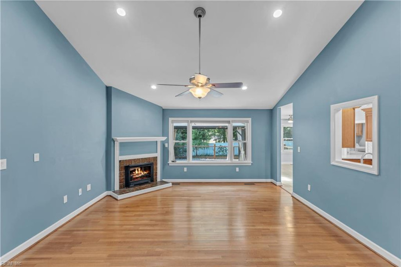 Photo 9 of 45 residential for sale in Franklin virginia Photo 9 of 45 residential for sale in Franklin virginia