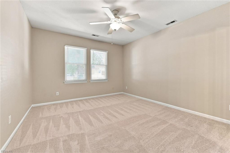 Photo 13 of 25 residential for sale in Virginia Beach virginia