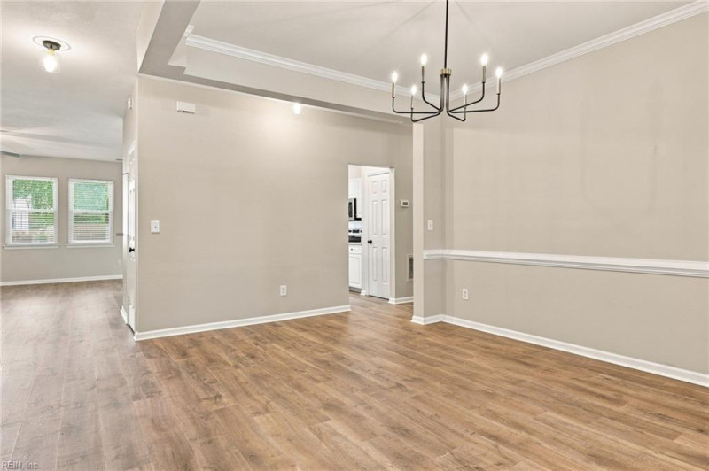 Photo 4 of 25 residential for sale in Virginia Beach virginia